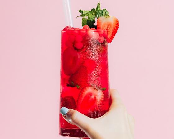 Strawberry Boba Pops